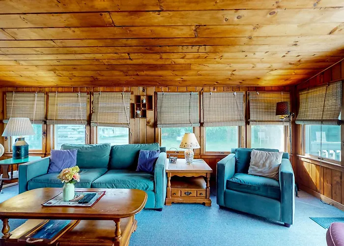 Otis Cottages
